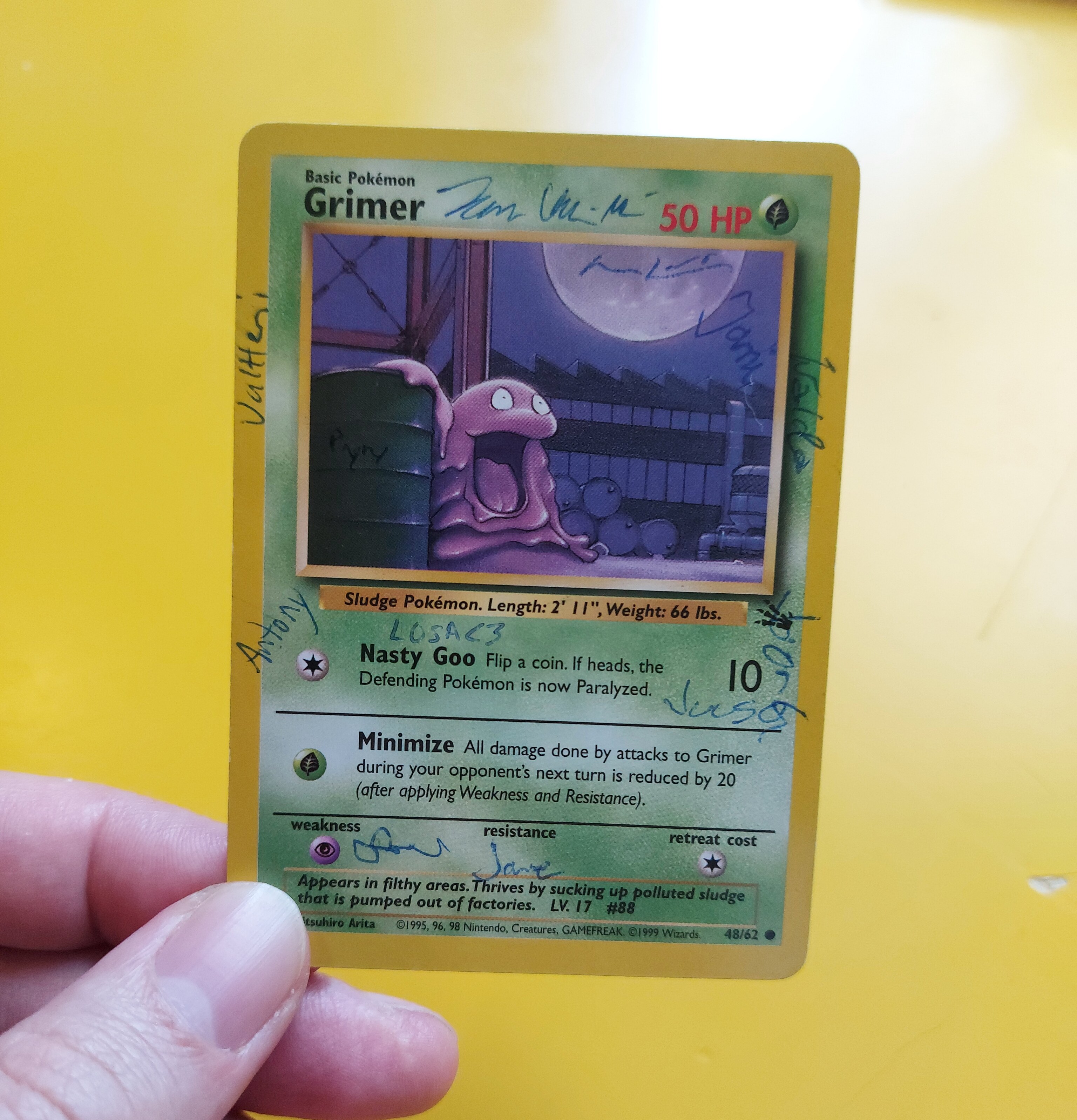 Pokemon Portuguese 1st Edition 48/62 Grimer Fossil